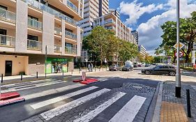 Apartment Wroclaw Sikorskiego with FREE GARAGE by Renters Prestige